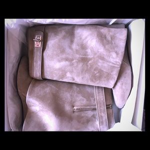 Givenchy ankle boots size 39 $1400